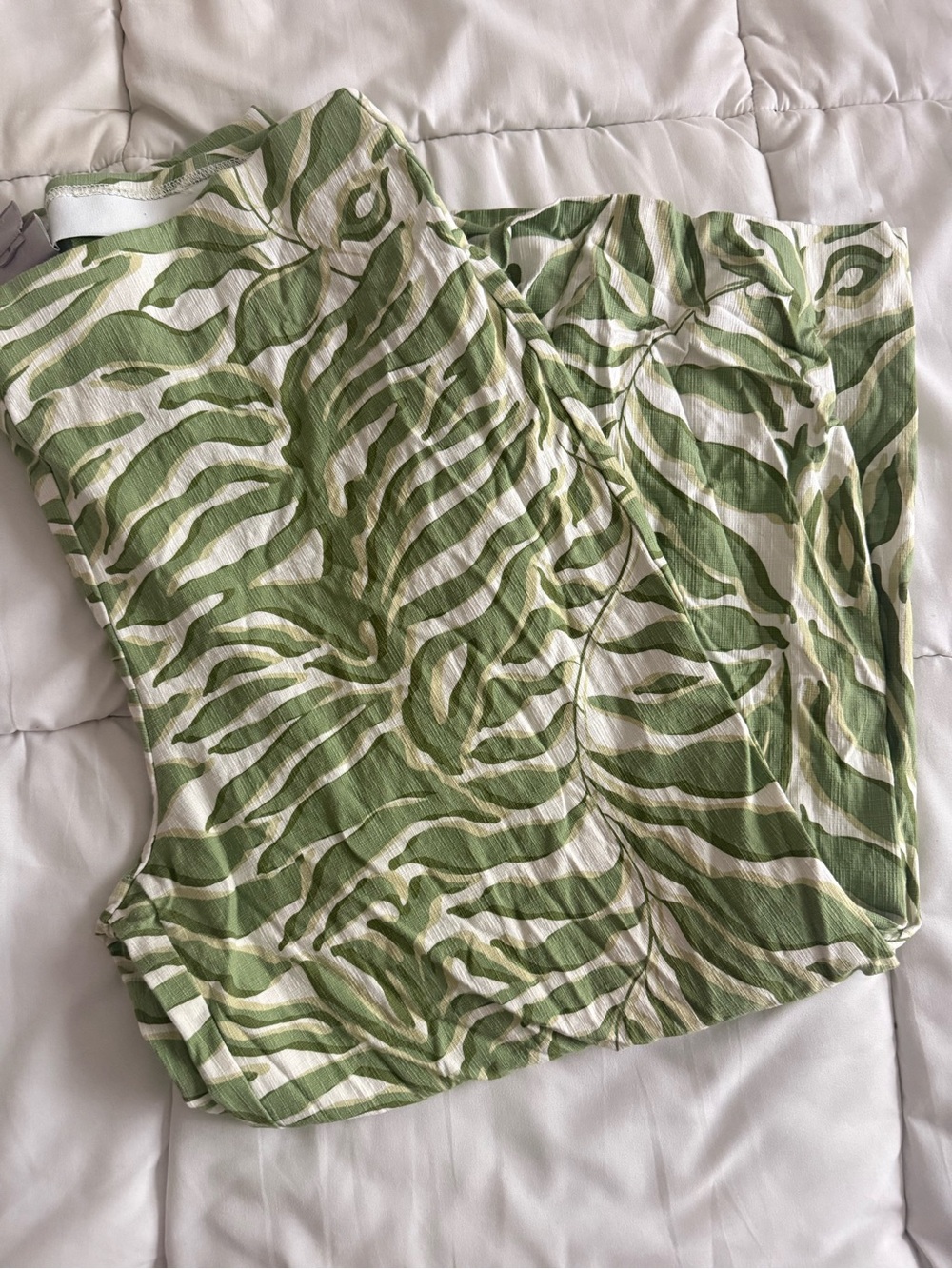 Chico's Green and White Printed Boot Cut Pants